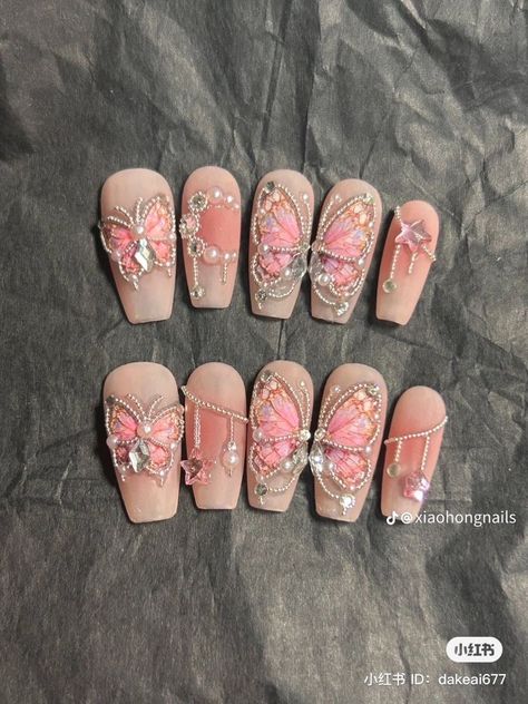 Ombre Chrome Nails, Rave Nails, Caviar Nails, Kutek Disney, Fake Nails Designs, Pretty Nail Art Designs, Pretty Gel Nails, Really Cute Nails, Nail Art Designs Videos