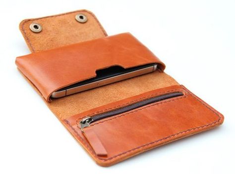 Leather Iphone Wallet, Sac Diy, Leather Ideas, Leather Projects, Leather Pattern, Leather Diy, Leather Work, Handbags Michael Kors, Leather Phone Case