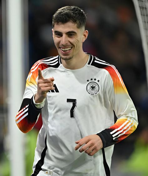 Kai Havertz Germany, Havertz Germany, Kai Havertz, Pretty Wallpapers, Arsenal, Germany, Football, Anime, Quick Saves