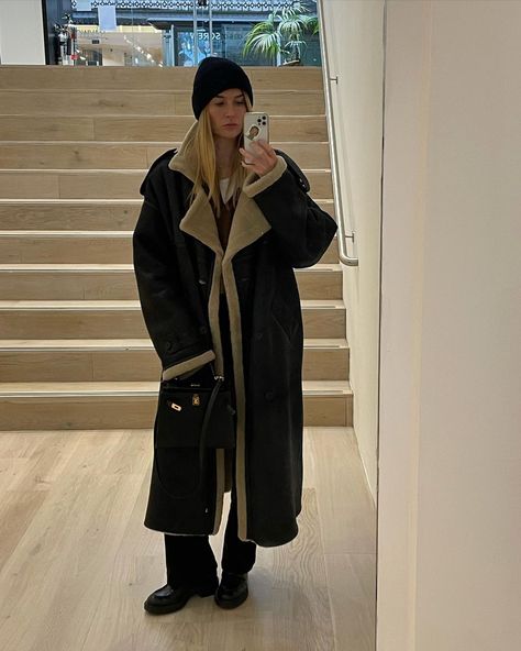 Camille Charriere, Shearling Coat, Autumn Outfits, Last One, Duster Coat, Winter Outfits, Normcore, Things To Wear, Instagram Photos