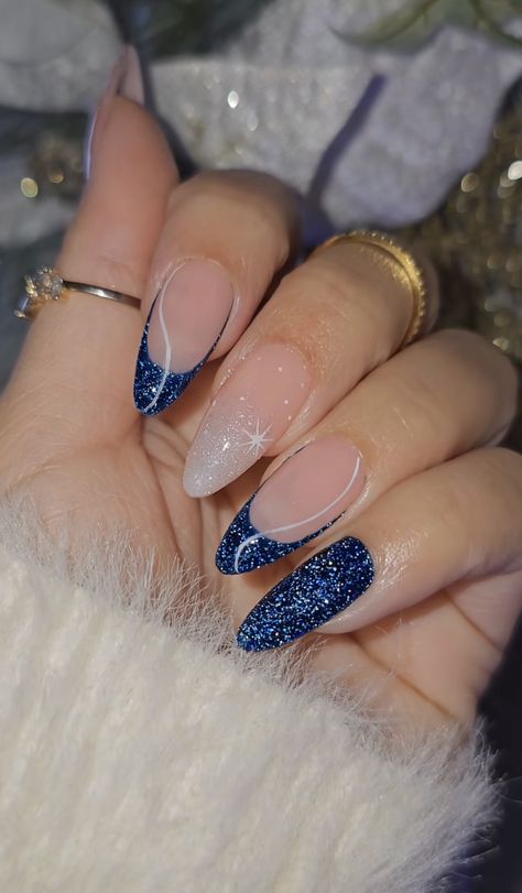 Blue Sparkly Nail Designs, Birthday Blue Nails, Blue Prom Nail Ideas, Blue Nails Prom, Xv Nails, Blue Sparkle Nails, Prom Nails Blue, Blue Prom Nails, Formal Nails