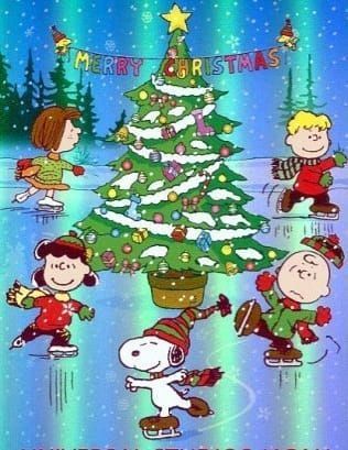 Snoopy Winter, Snoopy Things, Snoopy Classroom, Snoopy Christmas Tree, Peanuts Gang Christmas, Funny Christmas Pictures, Christmas Cutouts, Merry Christmas Pictures, Christmas Memes