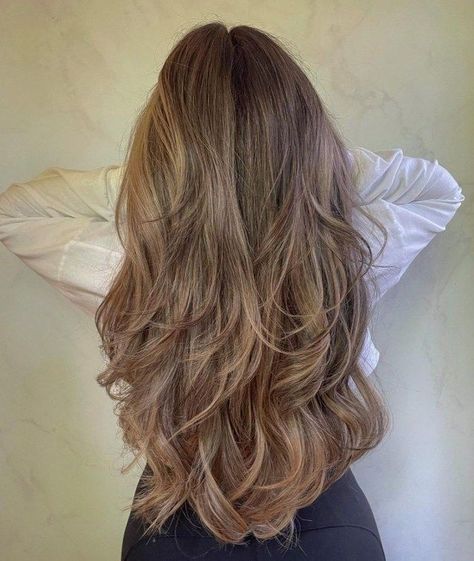 Solid Color Light Brown Hair, Light Brunette Hair Balayage, Sandy Light Brown Hair, Brown/blonde Hair, Light Brown Hair Inspiration, Light Brown Natural Hair, Ash Light Brown Hair, Mousy Brown Hair With Highlights, Brown Blonde Hair Color