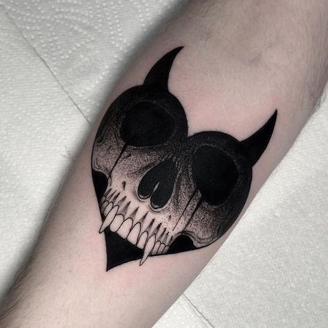 Best Cover Up Tattoos, Emo Tattoos, Black Skull Tattoo, Wing Tattoo Designs, Wicked Tattoos, One Piece Tattoos, Scary Tattoos, Creepy Tattoos, Gaming Tattoo