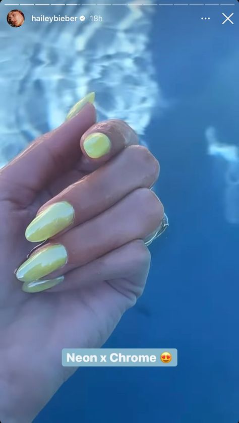 Nails Hailey Bieber, Hailey Bieber Nails, Bieber Nails, Red Chrome Nails, Barbie Pink Nails, Dark Pink Nails, Euphoria Nails, Neon Green Nails, Pink Chrome Nails