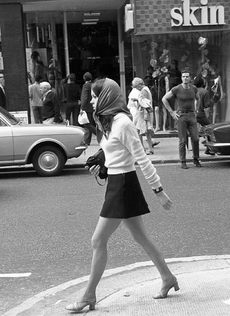 60s street fashion