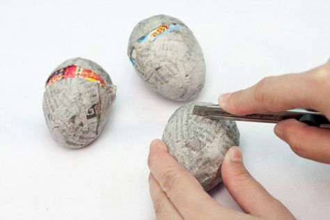 Cut open paper mache Easter eggs Paper Mache Eggs Easter Ideas, Eggs Easter Ideas, Easter Ideas Decoration, Paper Mache Easter Eggs, Dinosaur Classroom, Diy Paper Mache, Paper Mache Easter, Paper Mache Eggs, Making Paper Mache