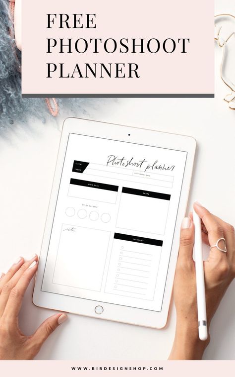 Free Photoshoot Planner - Digital Printable planner for photoshoots and photography sessions. Download for free now, use it on your ipad or just print it. Photoshoot Planner, Business Planner Printables, Photography Freebies, Free Wedding Planner, Business Printables, Brand Photography Inspiration, Planner Business, Small Business Planner, Daily Planner Pages