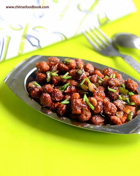 Soy Chunks, Manchurian Dry, Soya Chunks Recipe, Soya Recipe, Calories In Vegetables, Soya Chunks, Manchurian Recipe, Fresh Cake, Awesome Recipes