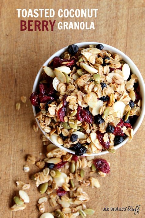 Toasted Coconut Berry Granola | Six Sisters' Stuff Oven Cooking Recipes, Berry Granola, Healthy Snack Recipe, Homemade Granola Healthy, Amazing Breakfast, Granola Recipes, Homemade Granola, Delicious Breakfast, Toasted Coconut