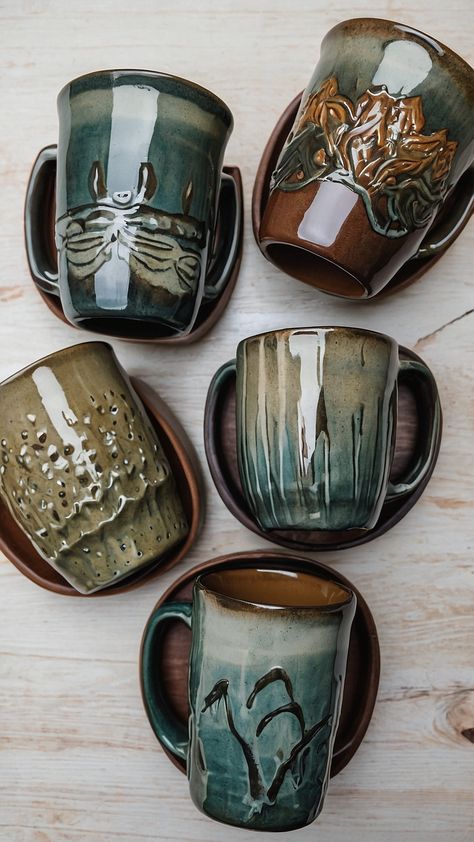 Explore creative handmade mug ideas in this pottery and ceramic cups design post Find inspiration for pottery clay designs cute boyfriend gifts Christmas presents unique aesthetics and more Discover pottery ceramics suitable for men with an artistic touch Male Pottery Aesthetic, Pottery Gifts For Men, Boyfriend Gifts Christmas, Mug Ideas, Cute Boyfriend, Clay Designs, Pottery Gifts, Handmade Mug