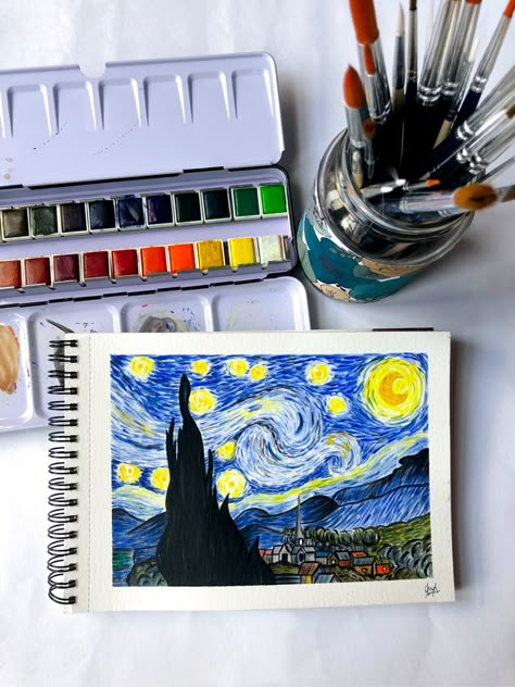 Stary Night Watercolor Painting, Starry Night Drawing Easy, Starry Night Painting Tutorial, Starry Night Watercolor, Watercolor Starry Night, Van Gogh Watercolor, Oil Pastel Drawings Easy, Starry Night Art, Starry Night Painting