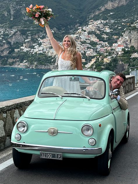 Events & Weddings - Classic cars and vespas rental in Positano amalfi coast Vespa Models, E Scooter, Positano, Amalfi Coast, City Hall, Car Rental, Wedding Classic, Amalfi, Classic Car