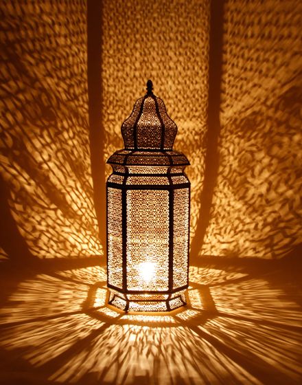 Moroccan floor lamp Moroccan Floor Lamp, Diy Floor Lamp, Indoor Floor Lamps, Moroccan Furniture, Floor Lamp Bedroom, Moroccan Floor, Toilet Room, Moroccan Lamp, Moroccan Lanterns