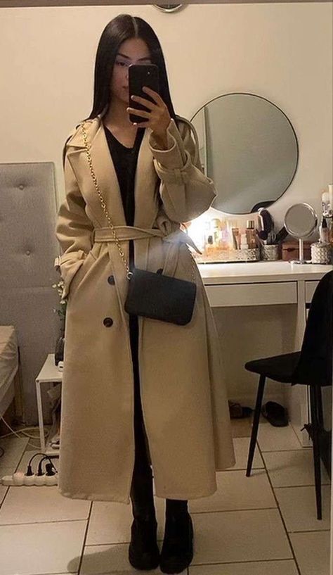 Mantel Outfit, Zara Style, Mode Zara, Zara Drip, Smart Dressing, Winter Fashion Outfits Casual, Warm Tights, Fashion Outfits Casual, Neue Outfits