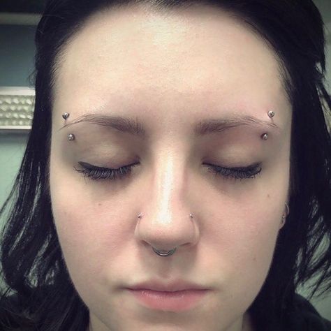 Symmetrical Face Piercings, Eyebrow Piercing Both Sides, Symmetrical Eyebrow Piercing, Both Eyebrows Pierced, Symmetrical Piercings, Double Eyebrow Piercing, Eyebrow Piercing Men, Face Dermal, Piercing Placement