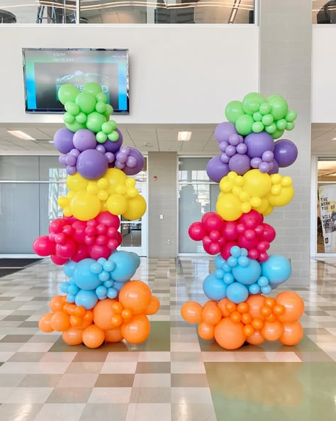 Utah Balloon Decor • Salt Lake Party & Event | High School Event 🩵🩷💚 Feature: 8’ft organic style balloon columns. . . . . Balloon design and photos by: @poparazzicelebrationdesigns | Instagram Organic Balloon Column, Balloon Pillars, Lake Party, Balloon Tower, Balloon Stands, School Event, Organic Style, Balloon Columns, Balloon Design