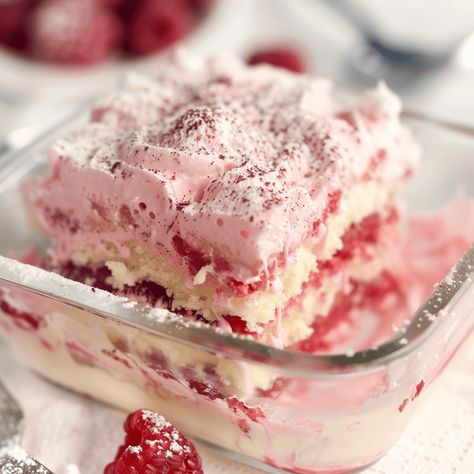 White Chocolate Raspberry Tiramisu - Recipes, Tasks & Tools Raspberry Tiramisu, Chocolate Tiramisu, White Chocolate Mousse, Raspberry Recipes, Fast Recipes, Tiramisu Recipe, Raspberry Syrup, White Chocolate Raspberry, Italian Desserts