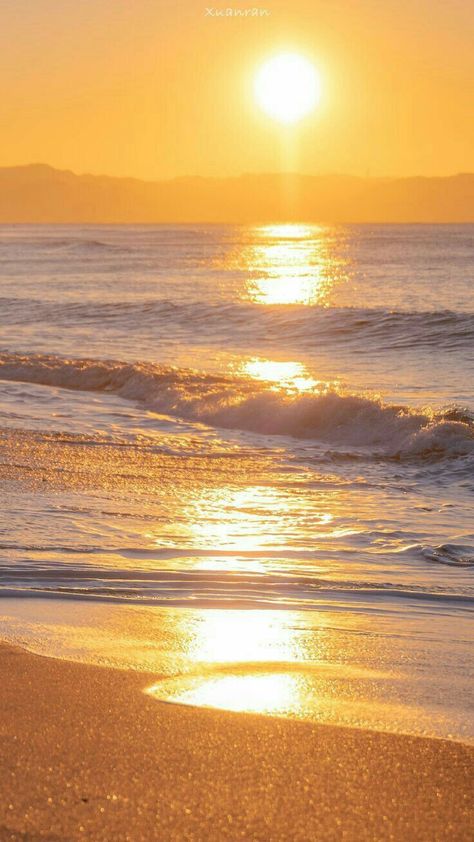 Sunset Lamp, Good Morning Beautiful Images, Pretty Landscapes, Pretty Sky, Yellow Aesthetic, Angel Numbers, Sunset Pictures, Sunset Sky, Seascape Paintings