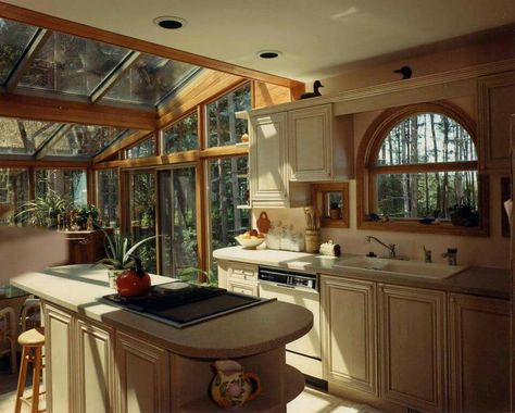 Nice Small Log Cabin Kitchens, Solarium Kitchen, Log Cabin Kitchen Ideas, Conservatory Sunroom, Log Cabin Kitchen, Log Home Kitchen, Sunroom Kitchen, Log Home Interior, Log Home Kitchens