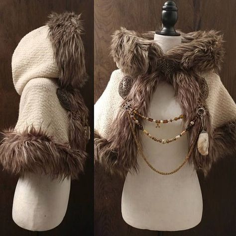 Generation Zero, Viking Medieval, Costume Viking, Winter Cape, Viking Wedding, Viking Clothing, Medieval Clothing, Fantasy Costumes, Best Outfits