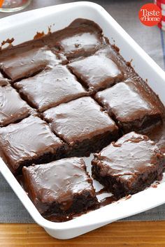 Desserts Potluck, Cracker Barrel Copycat Recipes, Coke Cake, Coca Cola Cake, Cola Cake, Chocolate Zucchini Cake, Potluck Desserts, Vegetarian Bake, Baking Cocoa