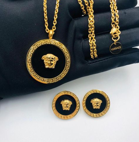 Versace Accessories Jewelry, Boy Girl Twin Outfits, Bvlgari Gold, Dior Lipgloss, Versace Jewelry, Coconut Rice, Gold Bride Jewelry, Bangles Design, Jewelry Accessories Ideas