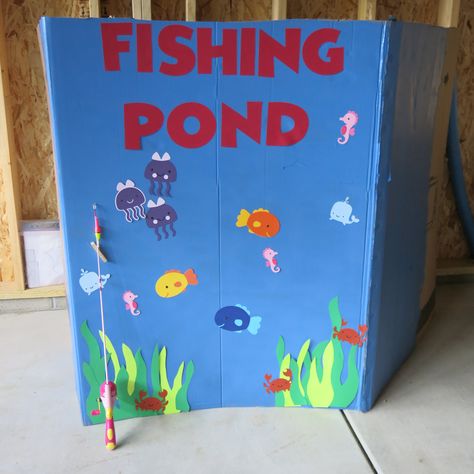 Fall Festival Fishing Booth, Fishing Booth Diy, Fishing Booth Carnival Game, Winterfest Games, Trunk Or Treat Fishing, Carnival Fishing Game, Fish Pond Game, Fishing Booth, Booth Games