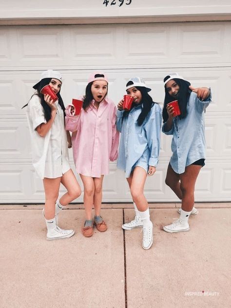 Easy Halloween Costumes Group Halloween Costume Teenage Girl, Frat Boy Costume, Best Group Halloween Costumes, Meme Costume, Cute Group Halloween Costumes, Halloween Costumes For Teens Girls, Bff Halloween Costumes, Best Friend Halloween Costumes, Trio Halloween Costumes