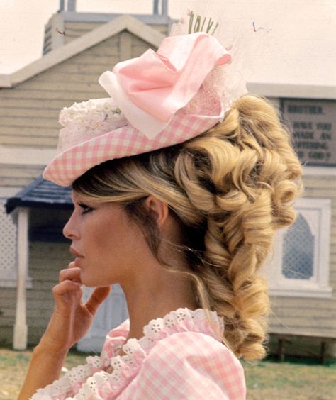 Bridget Bardot, All Things Pink, Brigitte Bardot, Southern Belle, Pretty In Pink, Hollywood, Hairstyles, Nails, Hair Styles