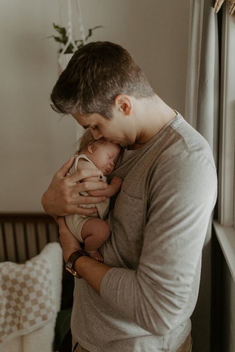 Family Home Newborn Photos, Newborn Family Photos In Nursery, Newborn Family Photos At Home Lifestyle Photography, Winter Newborn Photos, In Home Newborn Session With Dog, Nursery Newborn Photos, In Home Newborn Session With Toddler, Newborn Photography Poses At Home, Cozy Newborn Family Photos