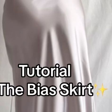 Slip Skirt Pattern, Bias Skirt Pattern, Bias Skirt, How To Make Skirt, Bias Cut Skirt, Waist Measurement, Pattern Drafting, Sewing Tips, Skirt Pattern