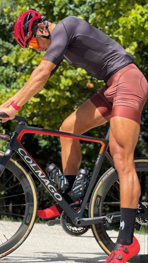 Cycling Apparel Men, Mens Cycling Clothes, Cycling Attire, Cycle Training, Riding A Bicycle, Lycra Men, Hunks Men, Biker Men, Country Men