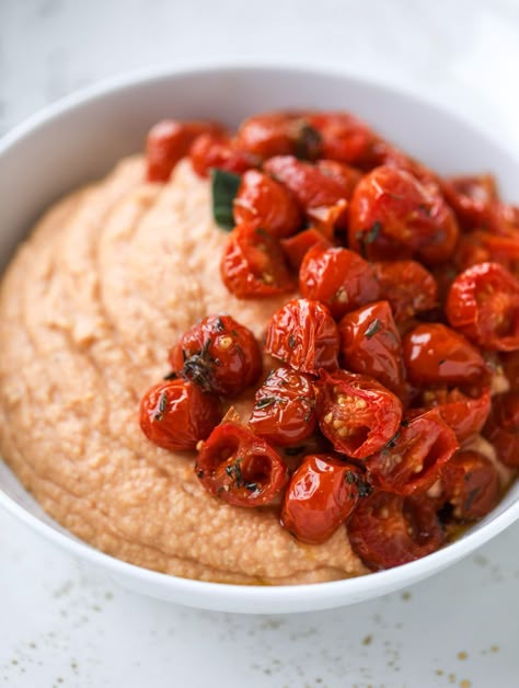 Slow Roasted Tomato Hummus - Slow Roasted Tomato Hummus Recipe Roasted Tomato Hummus, Red Cabbage Soup, Tomato Hummus, Red Cabbage Recipes, Hummus Bowl, Slow Roasted Tomatoes, Roasted Red Pepper Hummus, Roasted Cherry Tomatoes, Slow Roast