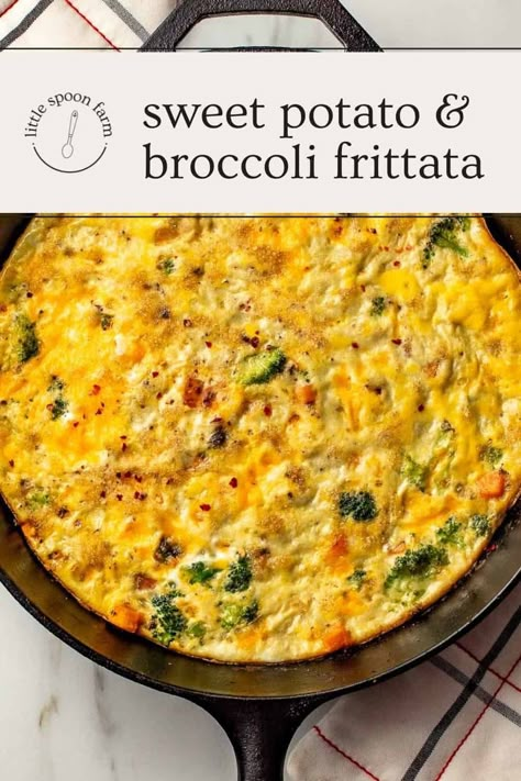 Sweet Potato Frittata with Broccoli Sweet Potato And Broccoli, Potato Egg Bake, Sweet Potato Breakfast Casserole, Fritata Recipe, Frittata Recipes Breakfast, Potato Frittata Recipes, Potato And Broccoli, Broccoli Frittata, Sweet Potato Frittata