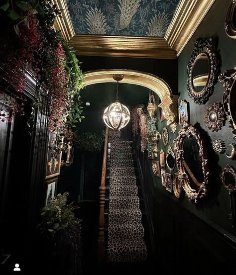 Gothic Staircase Aesthetic, Dark Salon Decor, Goth Beauty Salon, Gothic Hallway Ideas, Dark Academia Hallway, Witches Decor, Dark Maximalist, Tongue Emoji, Cottage Goth