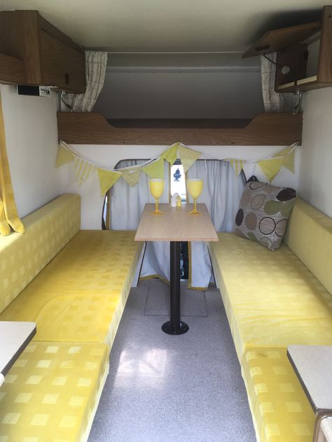 Bedford Bambi, Campervan Interior Ideas, Van Interior Ideas, Living In A Camper, Campervan Ideas, Suzuki Carry, Micro Camper, Mini Camper, Campervan Interior