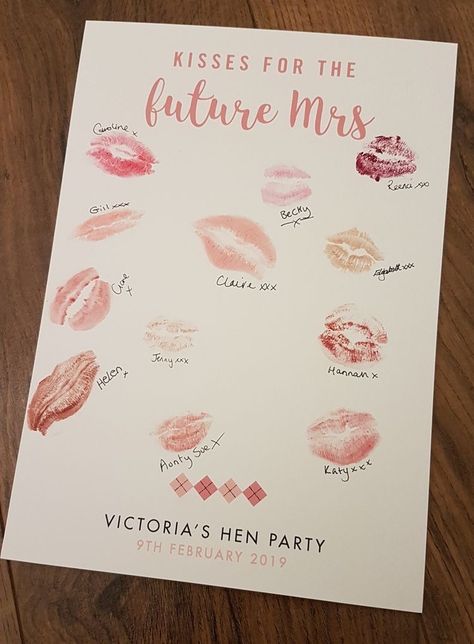 Kisses For The Future Mrs, Games Hen Do, Cards For Bride To Be, Classy Hens Night, Bride To Be Activities, Hen Do Ideas Classy, Hen Do Decor, Hens Activities, Bachelorette Cards For Bride