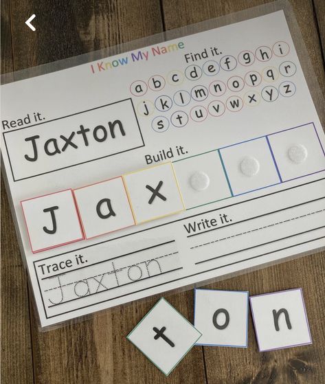 Teach Name Preschool, I Know My Name Preschool, Teaching Name Recognition Preschool, Recognizing Name Activities Preschool, Learning Our Names Preschool, Preschool Name Writing Journal, Preschool Names, Preschool Fine Motor Activities, Preschool Language