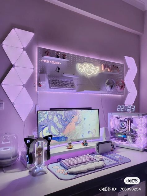 Lilac Desk Setup, Female Gaming Room, Light Purple Gaming Setup, White And Purple Pc Setup, Lilac Gaming Setup, Lavender Gaming Setup, Purple Gaming Set Up, Lilac Room Aesthetic, Purple Desk Setup