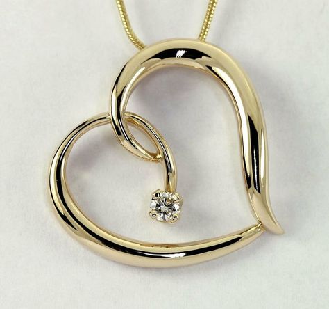 A 10CT Diamond sculpted heart pendant necklace in 14K yellow gold with a snake chain ~.~ Estate Jewelry For Sale, Antique Gold Jewelry Indian, Wedding Ring Necklaces, Antique Gold Jewelry, Heart Shaped Necklace, Gold Rings Jewelry, Color Stones, Heart Pendant Gold, Bridal Gold Jewellery Designs