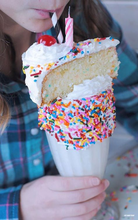 Ways To Celebrate Your Birthday, Birthday At Disneyland, Birthday Cake Milkshake, Cake Milkshake, Corndog Recipe, Milkshake Bar, Craft Burger, Ice Cream Birthday Cake, Disneyland Birthday