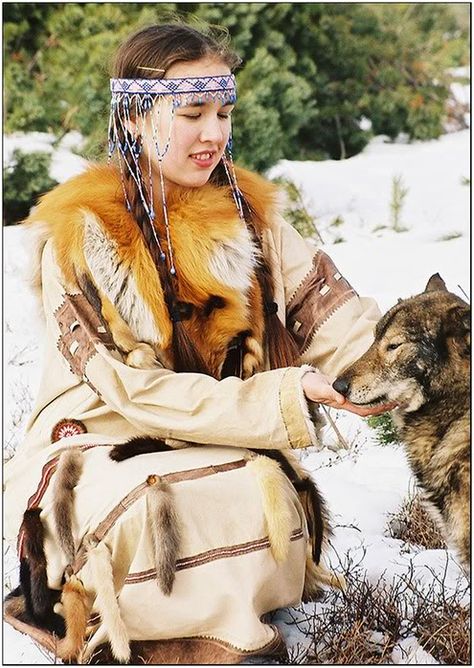 Itelmen Girl in Traditional Clothing: The Itelmen (AKA Kamchadal) are the indigenous people of the Kamchatka Peninsula in Russia. A hunter-gatherer & fishing society decimated by the Cossack conquest in the 18th century, today their language is virtually extinct. The Itelmen language is distantly related to Chukchi & Koryak; together they form the Chukotko-Kamchatkan language. Though less than 100 elderly speakers of the language are left, there are ongoing efforts to revive it. Siberian Shamanism, Kamchatka Peninsula, Siberia Russia, Dry Land, Hunter Gatherer, Folk Costume, People Of The World, World Cultures, First Nations