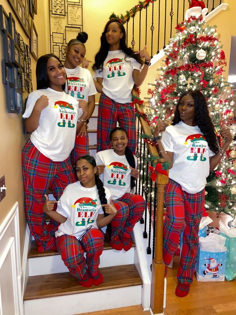 Christmas Pictures Outfits, Bestie Outfits, Matching Outfits Best Friend, Squad Outfits, Cute Christmas Outfits, Holiday Photoshoot, Family Christmas Pictures, Cute Birthday Outfits, Best Friend Outfits