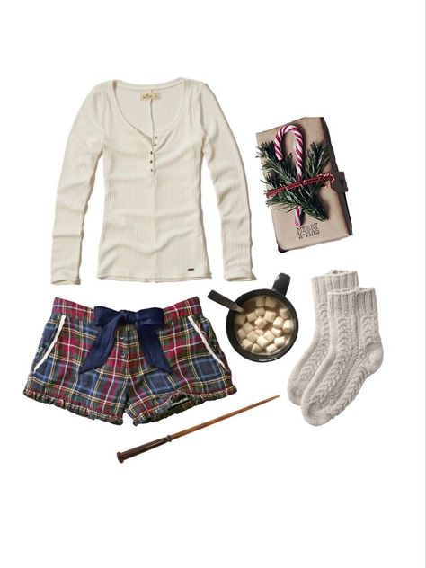 Christmas morning Harry Potter Dr Outfits, Harry Potter Outfit, Hermione Granger Outfits, Harry Potter Pyjamas, Pj Outfit, Pajamas Aesthetic, Hogwarts Outfits, Dr Wardrobe, Hogwarts Dr