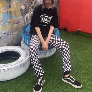 Checkerboard Pants, Edgy Fits, Black White Outfit, Checkered Pants, Tumblr Fashion, Fashion Black, Loose Pants, White Plaid, Womens Fashion Trends