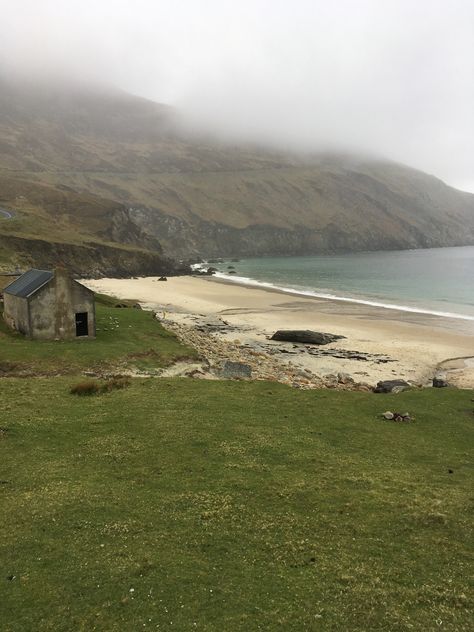 Keem Beach, Achill Island Irish Island Aesthetic, Irish Beach Aesthetic, Irish Island, Lou Core, France Countryside, Beach Farm, Achill Island, Irish Beach, Irish Country House