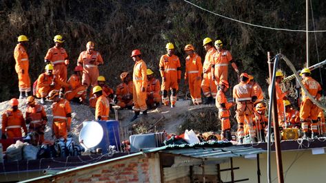 India tunnel rescue delayed: 41 workers still trapped after drill damaged and rescuers forced to dig by hand | World News Check more at https://bbcinweb.com/india-tunnel-rescue-delayed-41-workers-still-trapped-after-drill-damaged-and-rescuers-forced-to-dig-by-hand-world-news/ Rescue Workers, Construction Workers, Drilling Machine, Rescue Team, Construction Worker, Under Construction, New World, India