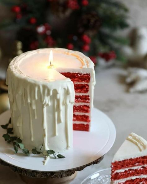 Chocolate Fruit Cake, Red Velvet Wedding Cake, Christmas Cake Designs, Beautiful Cake Designs, Xmas Dinner, Winter Cake, Just Cakes, Christmas Cupcakes, Candle Cake