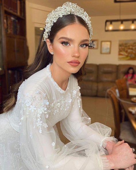 Levi Dress, Glam Wedding Makeup, Makeup By, Braut Make-up, Wedding Hair Inspiration, Instagram Makeup, Dream Wedding Ideas Dresses, Civil Wedding, Bride Makeup